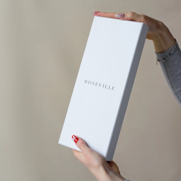  Фотография коробка крышка-дно для одежды