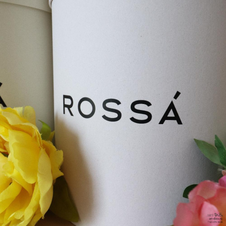  Фотография круглые коробки 22×25 см и 30×25 см с чёрным логотипом