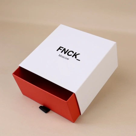  Фотография коробка пенал с репсовой лентой для магазина нижнего белья