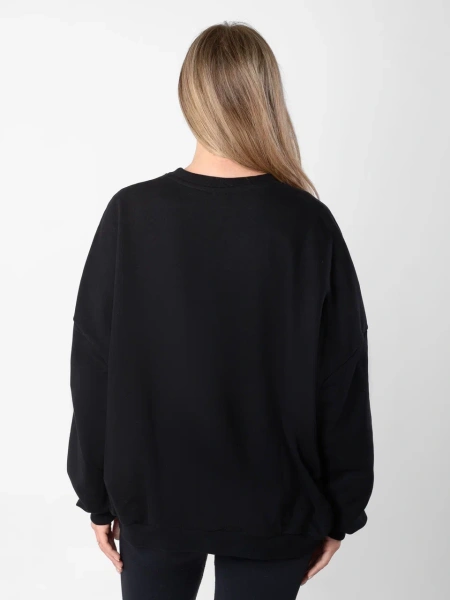  Фотография худи с ручной вышивкой