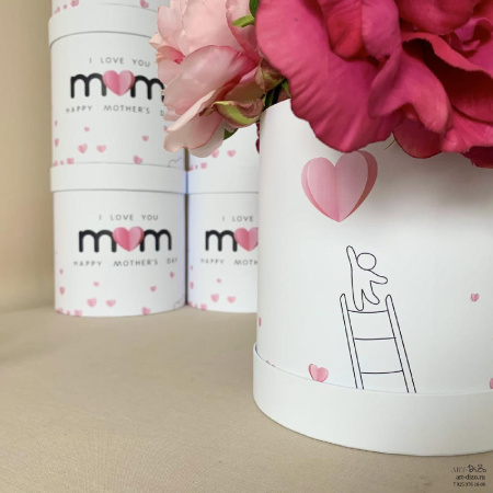 Заказать круглые коробки к празднику в Москве