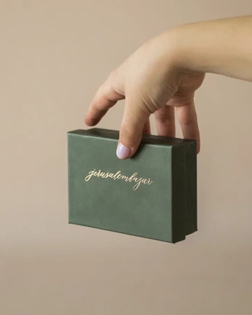  Фотография коробка крышка-дно под цепочку