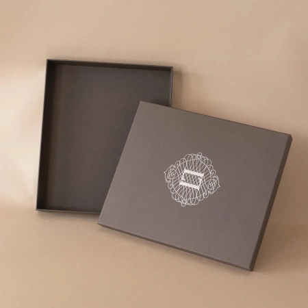 Коробка крышка-дно 21*25*3  Фотография коробка крышка-дно 21*25*3