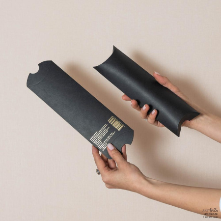 Брендированная коробка-пирожок по индивидуальным размерам – заказать в Москве