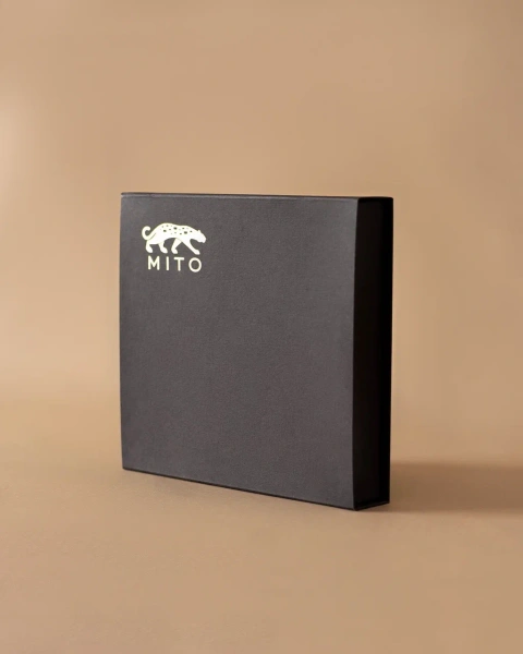 Коробка для конфет с ложементом на 25 конфет  Фотография коробка для конфет с ложементом на 25 конфет