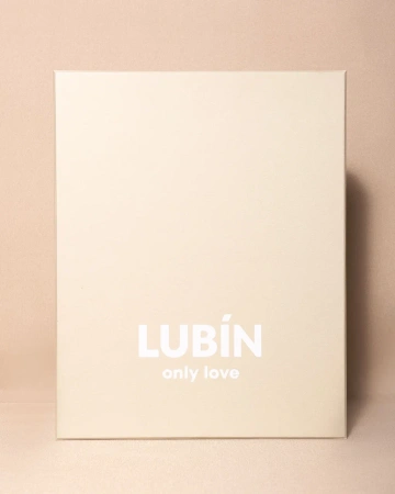  Фотография коробка c крышкой для бренда постельного белья и одежды для дома