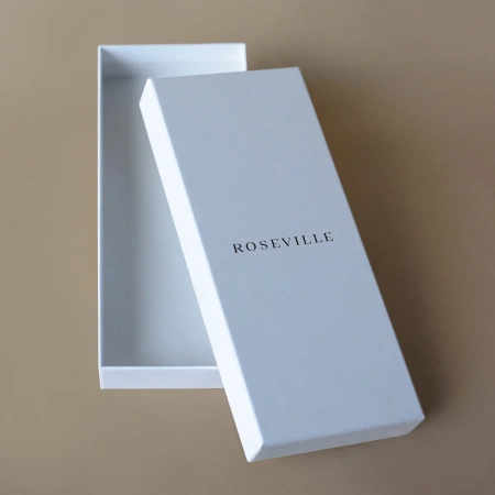  Фотография коробка крышка-дно для одежды