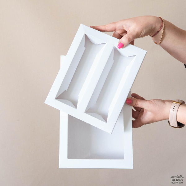  Фотография самосборная коробка 19×23.4×6.4 см под флаконы