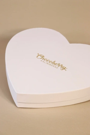  Фотография коробка сердце для кондитерских изделий