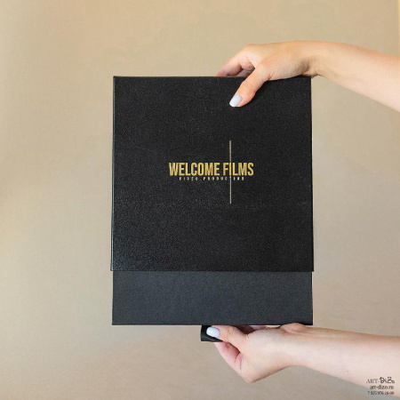 Брендированный бокс из кашированного картона для жёсткого диска, карточки на заказ оптом